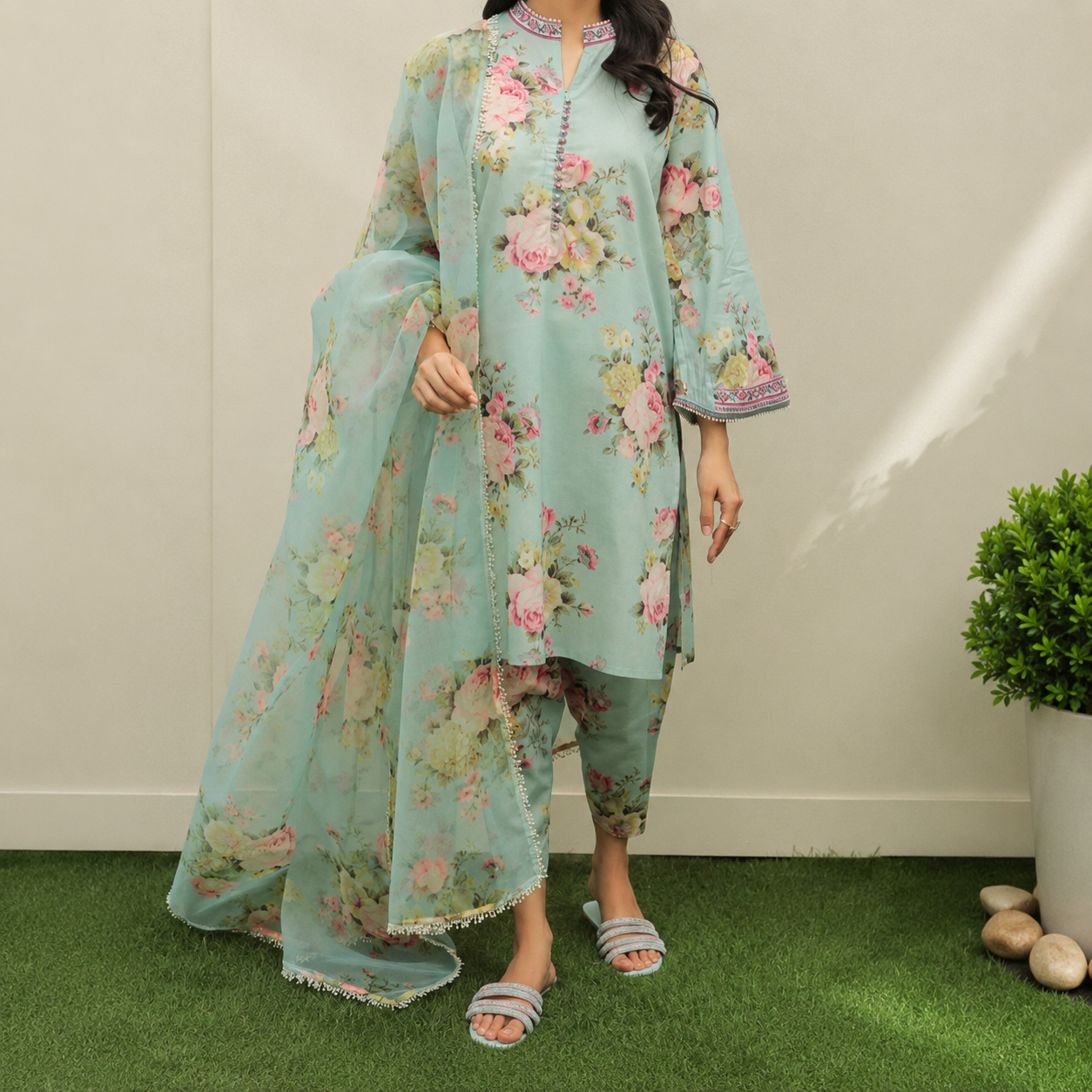 Digital Printed 3 Piece Swiss Lawn With Organza Dupatta Collection 01